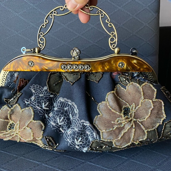 Beautiful Vintage handbag purse clutch - Picture 4 of 9